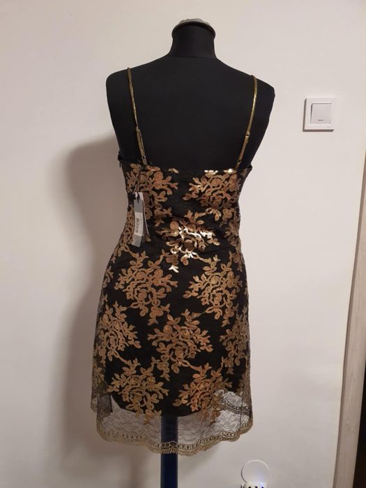 Рокля с пойети GUESS