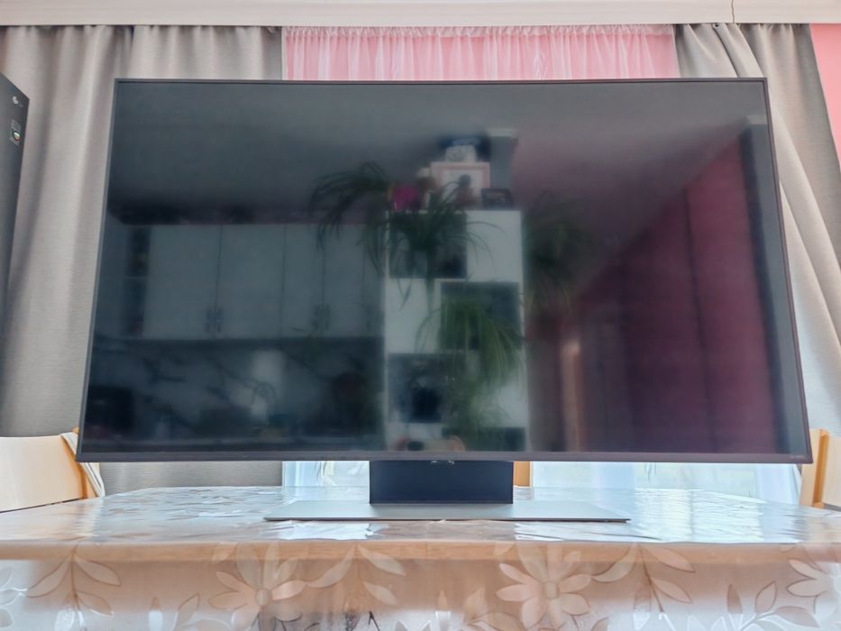 LG QNED evo AI 50" 4K Smart TV 2025 – Като нов, под 100 часа