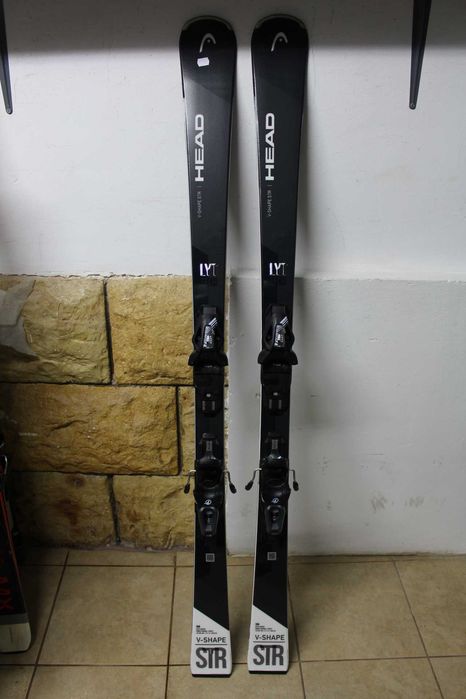 Ski/schi/schiuri Head V-Shape 156cm