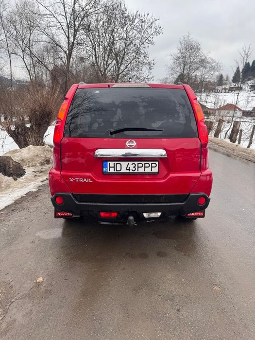 De vânzare nissan xtrail 2.0 diesel cutie automată
