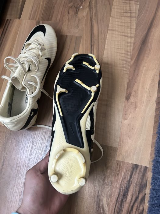 De vanzare Nike Mercurial