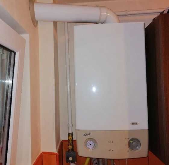 Vând centrală termică pe gaz Beretta CIAO - 24 kw +kit evacuare