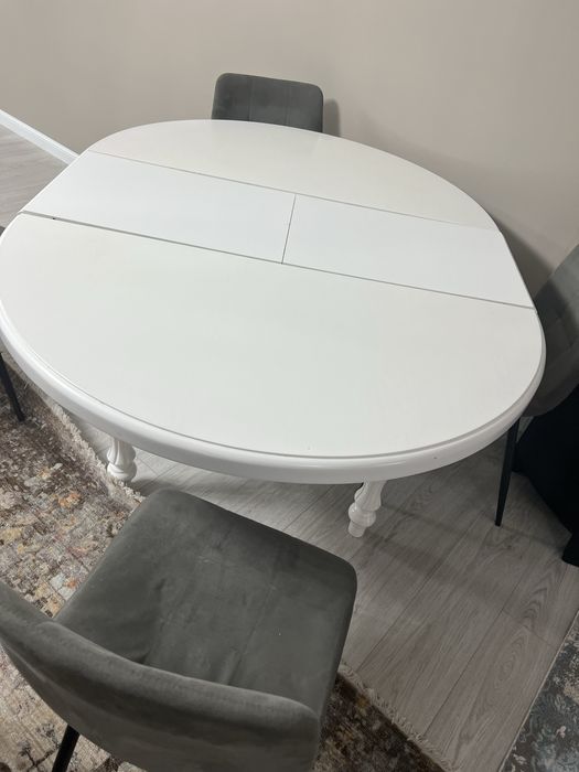 Продам стол со стульями