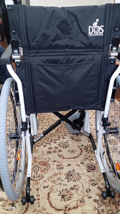 Продам инвалидную коляску