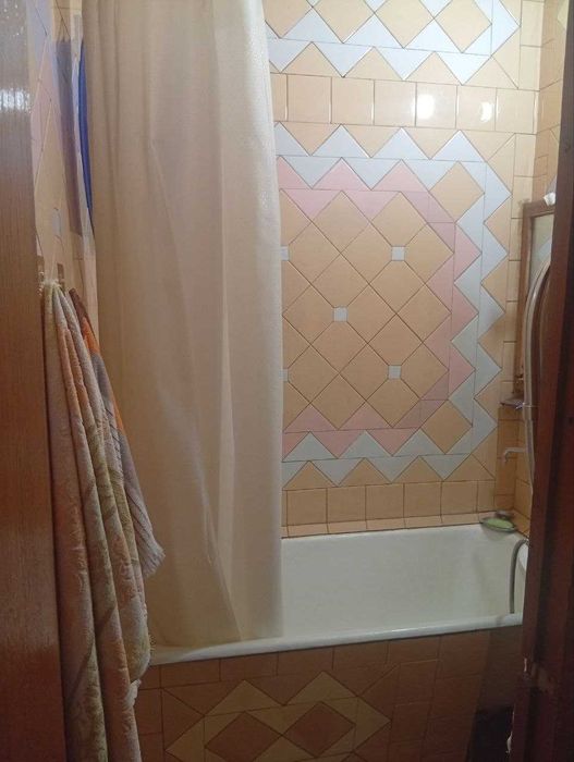 Продается 2 ком. в Ц13 ориент. Абай корзинка