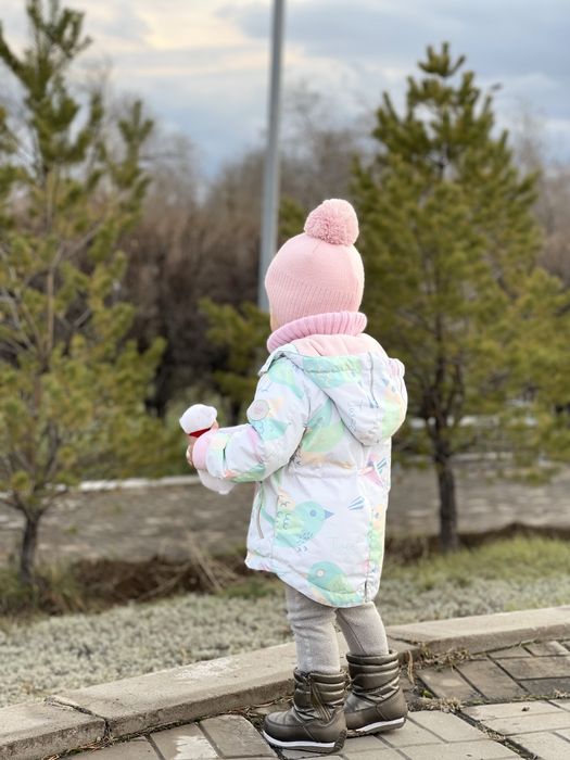 Весенняя куртка для девочек 2–3 лет