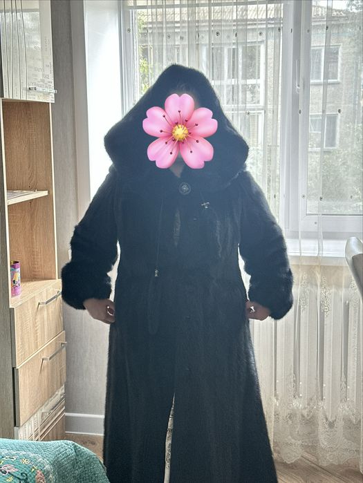 Продам норковую шубу