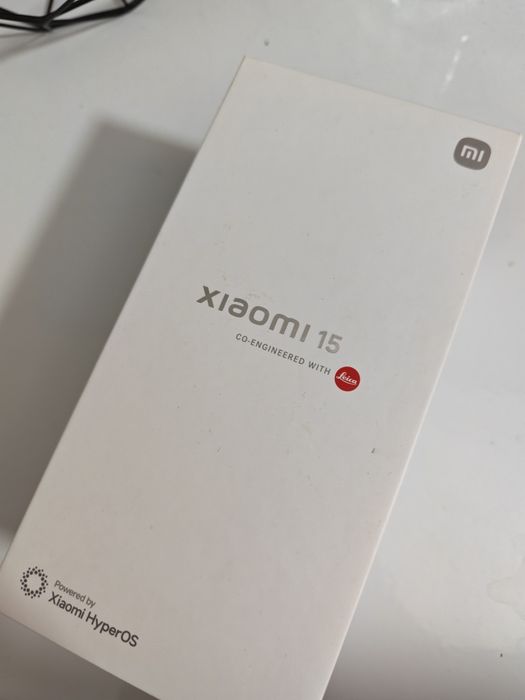 XIAOMI 15  impecabil