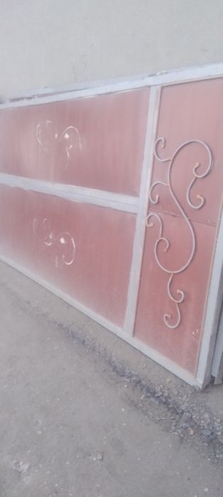 Darvoza sotiladi 3 - 280 ugulniklari qalin holati yaxshi kelishtirib b