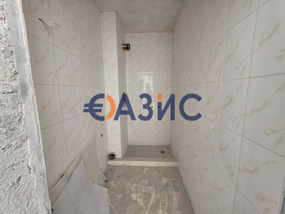 Продава се Двустаен апартамент в к.к. Слънчев бряг - 49 кв.м за 594 €/кв.м - Снимка #1
