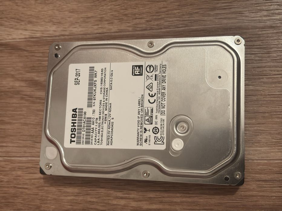 Продаю жесткий диск