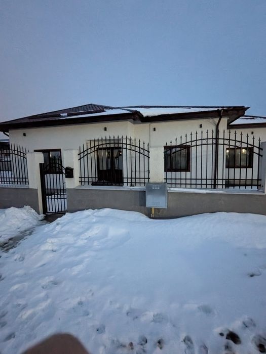 Casa de inchiriat 1000 euro