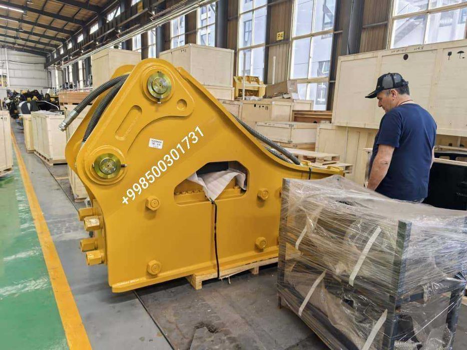 SB70 SB81 SB121 SB131 SB151 гидромолот молоток отбойник екскаватор