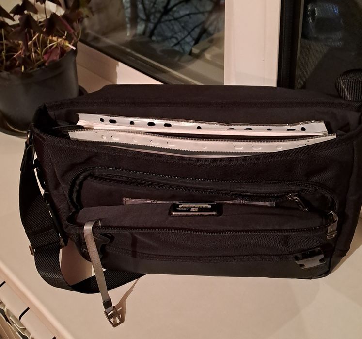 Сумка для документов планшета  ТУМИ