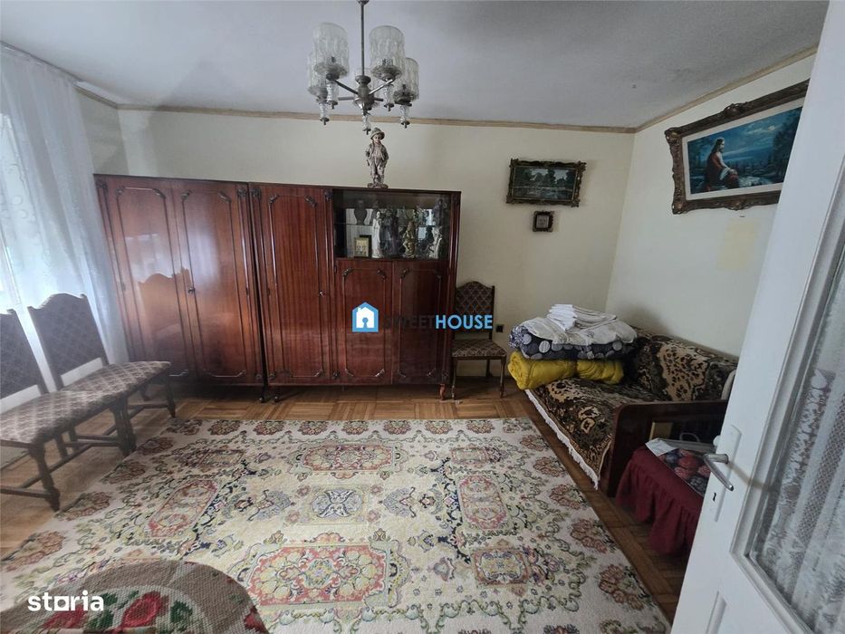 Casa de vanzare+ Spatiu comercial cartier Galati