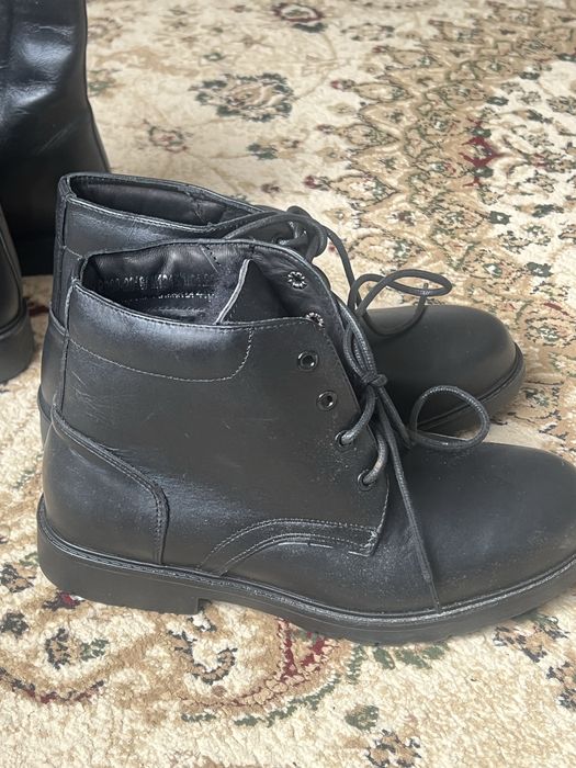 Продам мужские зимние сапоги