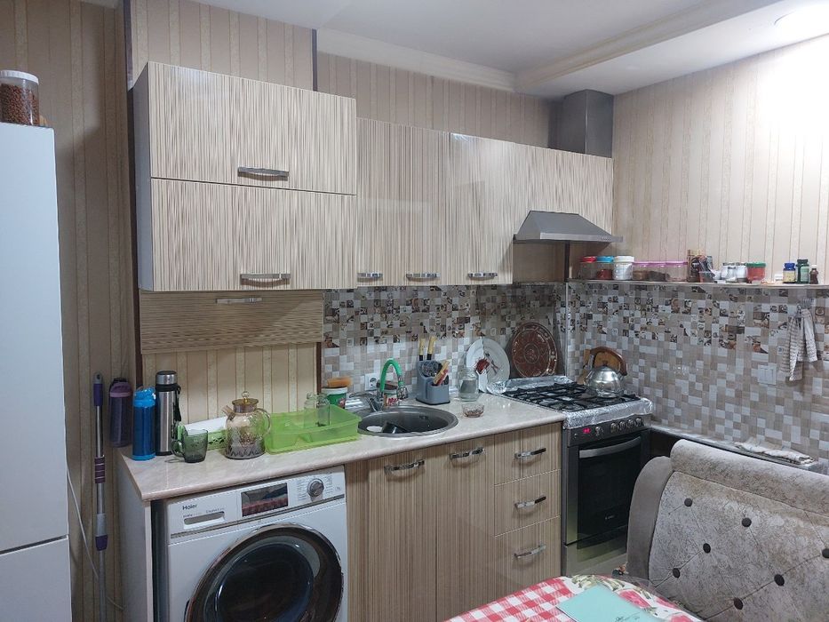 Юнусабад 6квартал 1 комнатная переделанная в 2 переделанная в 2-х . 3