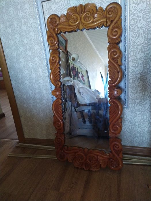 Зеркало и вешалка винтаж