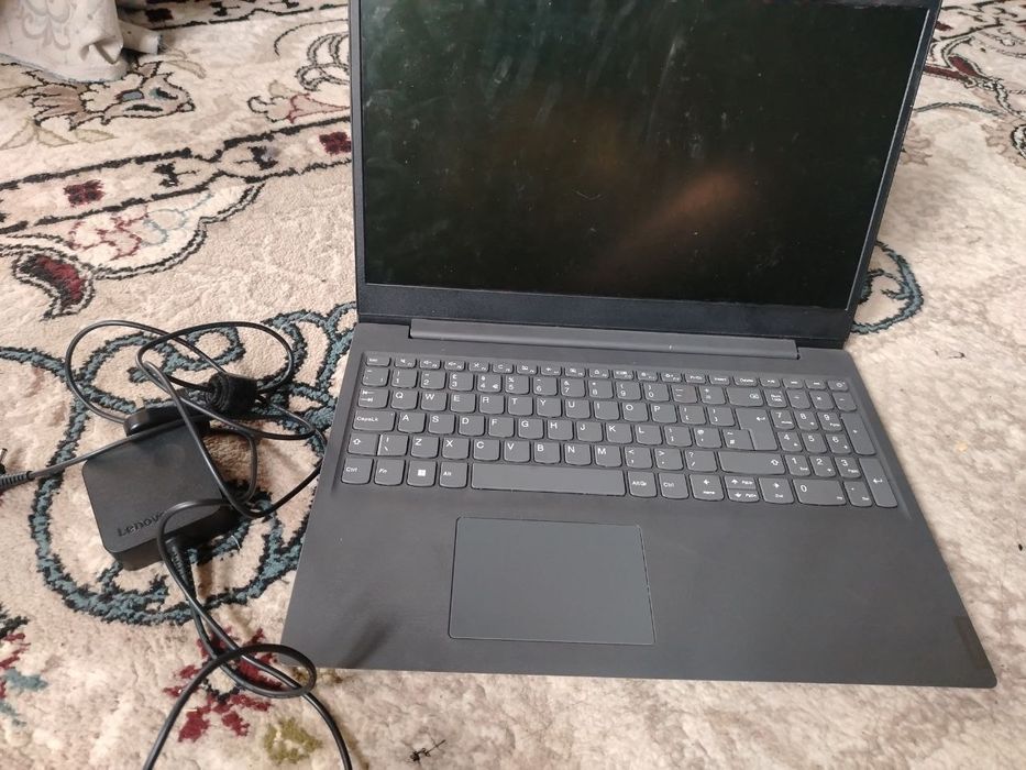 Lenovo noutbuk kafolat beraman yaxshi ishlaydi