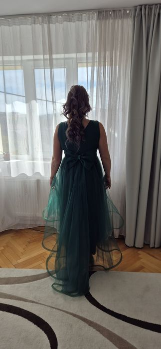 Vand rochie gala marime 38-40