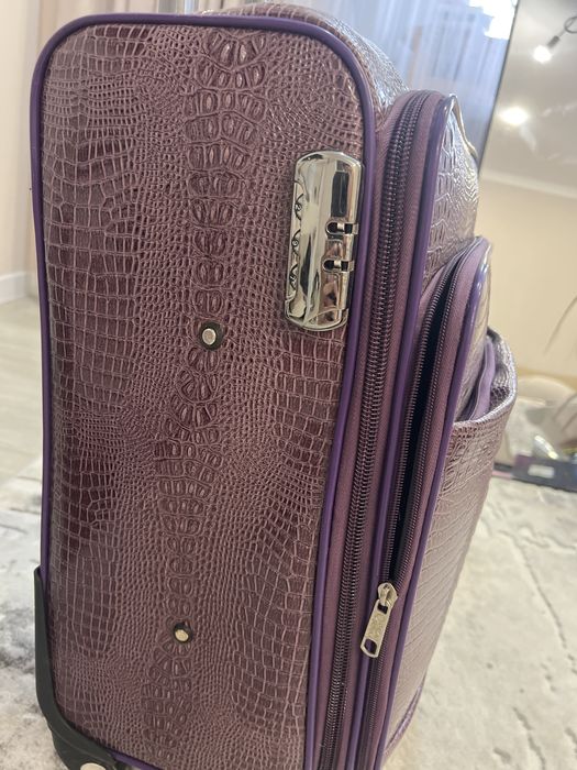 Новый ЧЕМОДАН на колесах