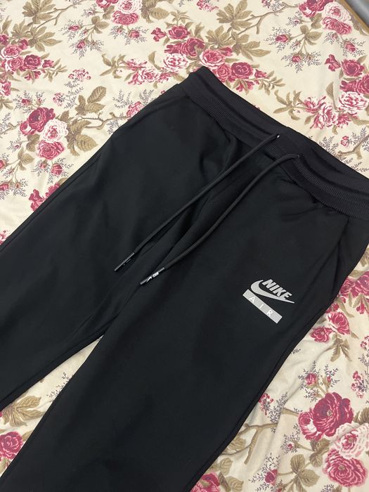 Отигинално долнище на Nike