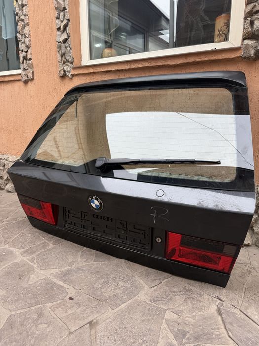 Крышка Багажника (универсал) на BMW e34