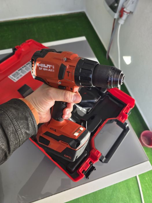 Masina de înșurubat autofiletanta Hilti si cu bătaie SF6H-A22