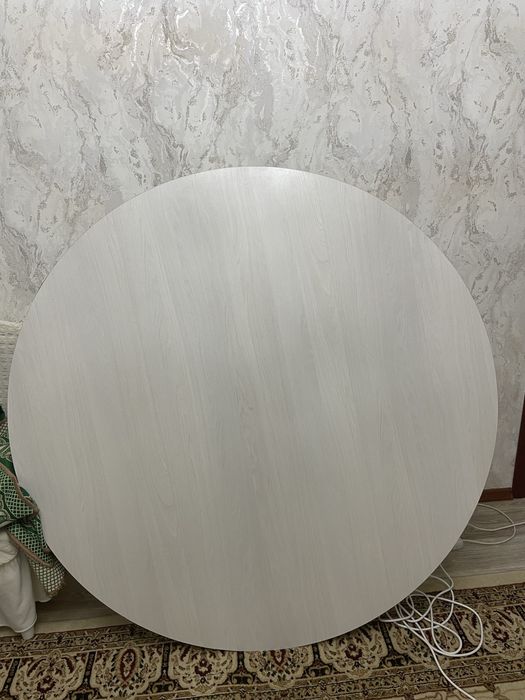 Продам стол недорого