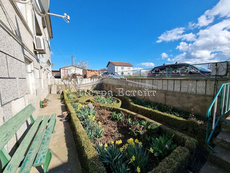 Продава се Етаж от къща в Каварна - 120 кв.м за 817 €/кв.м - Снимка #11