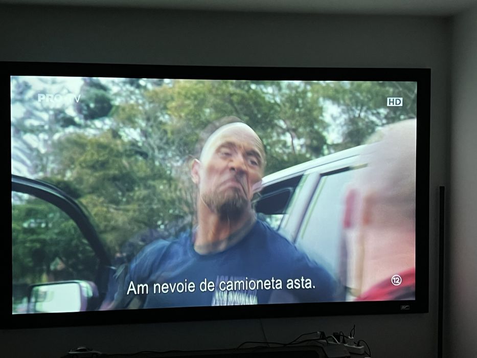 Vând Video Proiector Epson EB-W39.