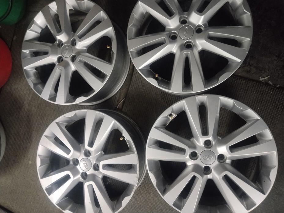 Продам диски на R 17