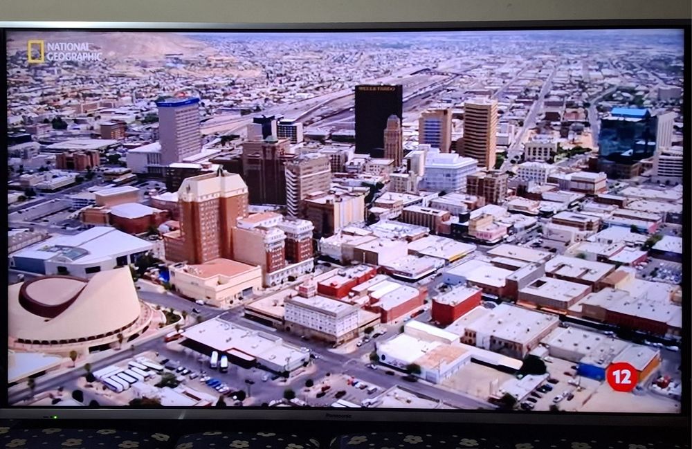 Panasonic TV Smart Телевизор 48"