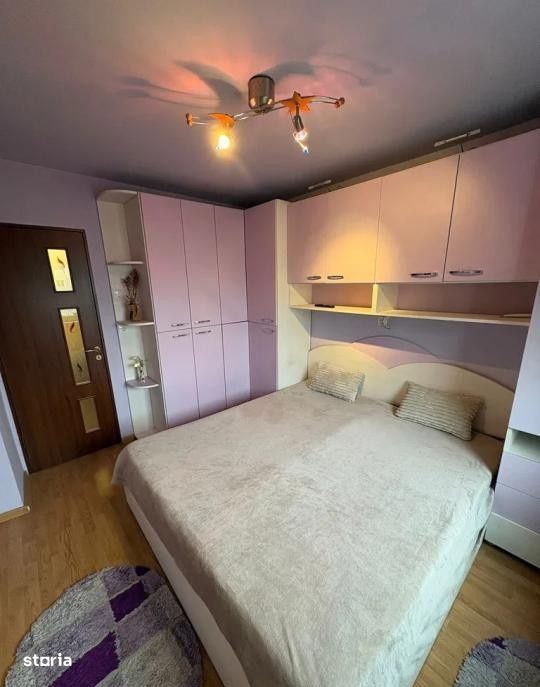 Apartament cu 3 camere, loc de parcare, 2 balcoane, zona Intre Lacuri