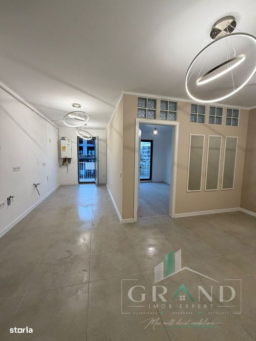 Apartament 3 camere de vanzare , Eroilor, Floresti.