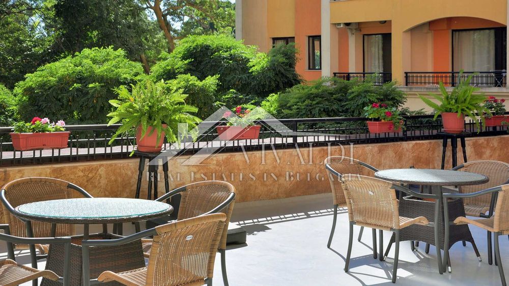 Едностаен просторен в Златни Пясъци, Варна