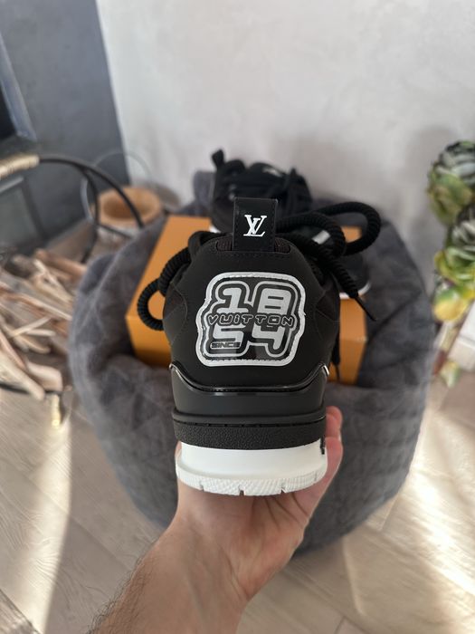 Louis Vuitton LV Skate Sneakers Black White