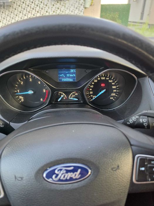 FORD Focus 2018 — imagine 5