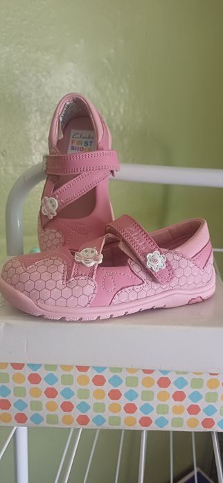 Обувки и маратонки CLARKS