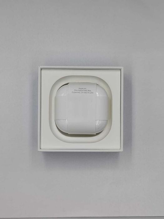 Apple AirPods 4 cu Noise Cancellation, Alb, Noi (#2476#)