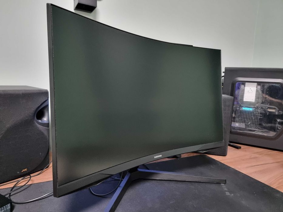 Samsung Odyssey G5 27" 144Hz