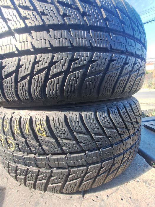 2 anvelope iarna 235/55r18 Nokian Montaj Gratuit