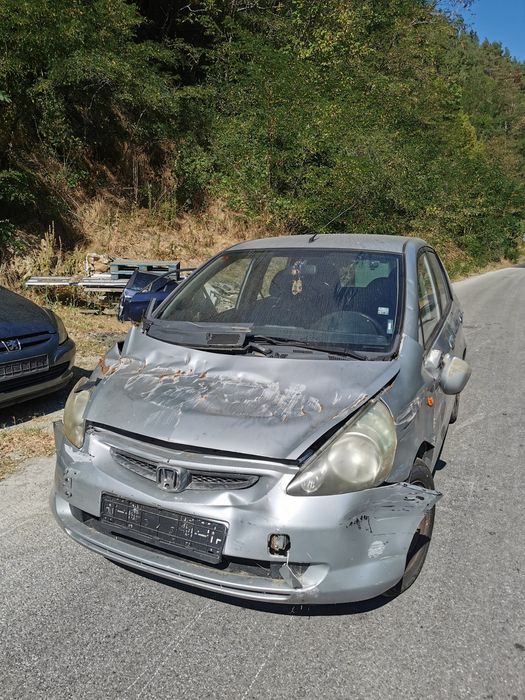 Honda Jazz 1.4 i-dsi(1339 см³)на части