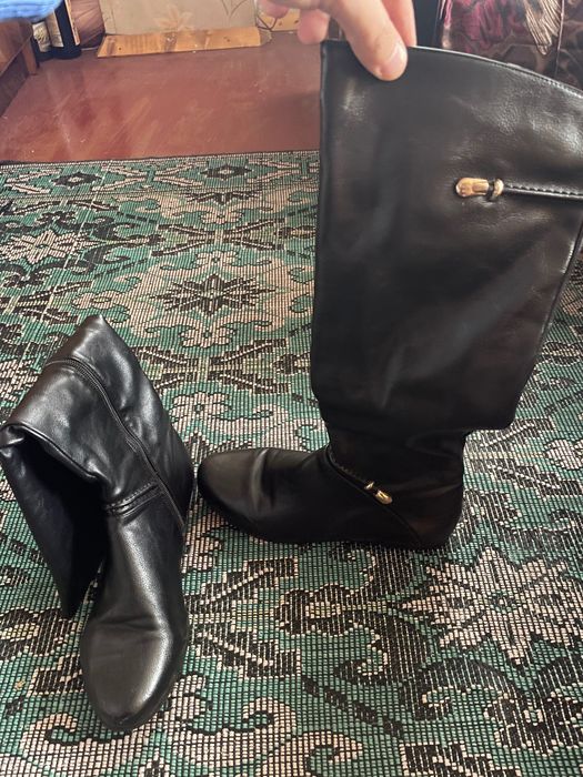 Дамски кожени ботуши