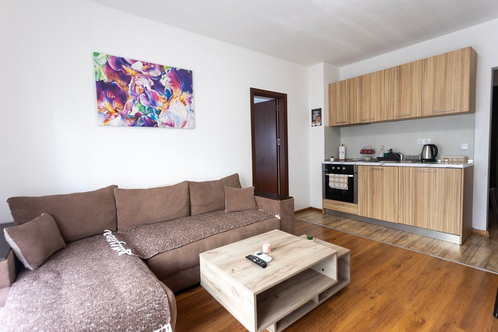 Karastoyanovi's apartment - Студентски град