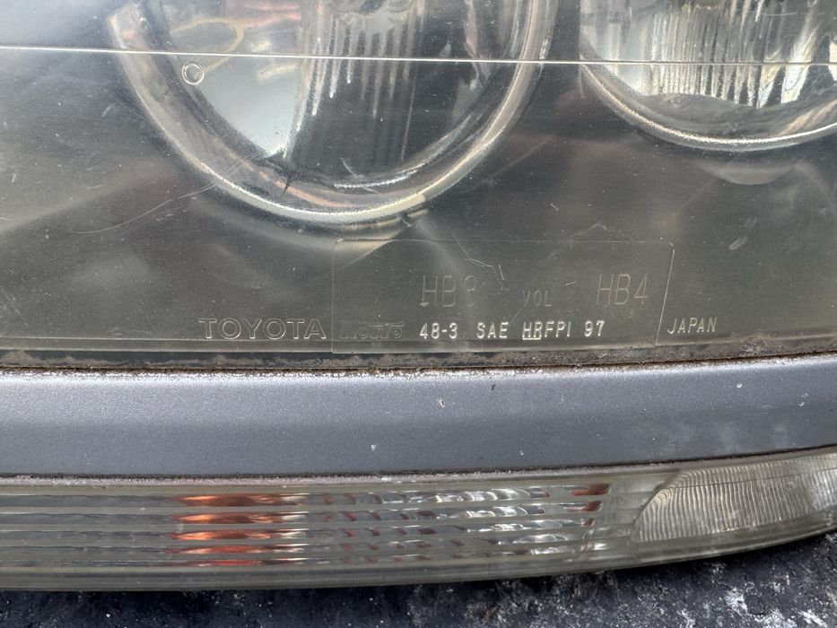 Фары Lexus Rx300