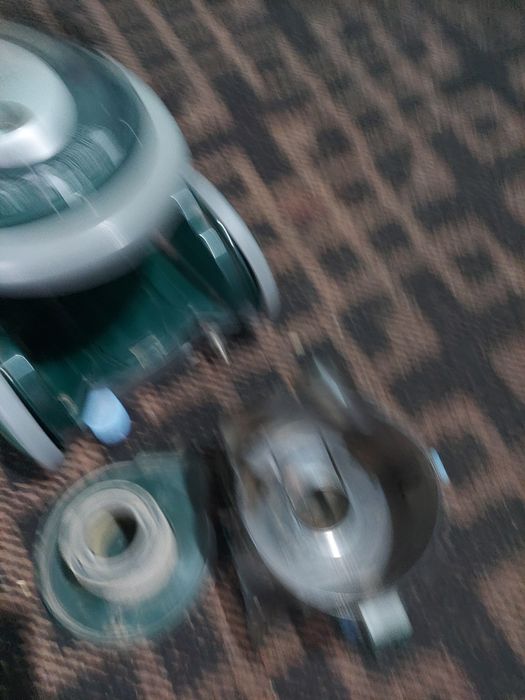 Пылесос  LG в хорошем состоянии