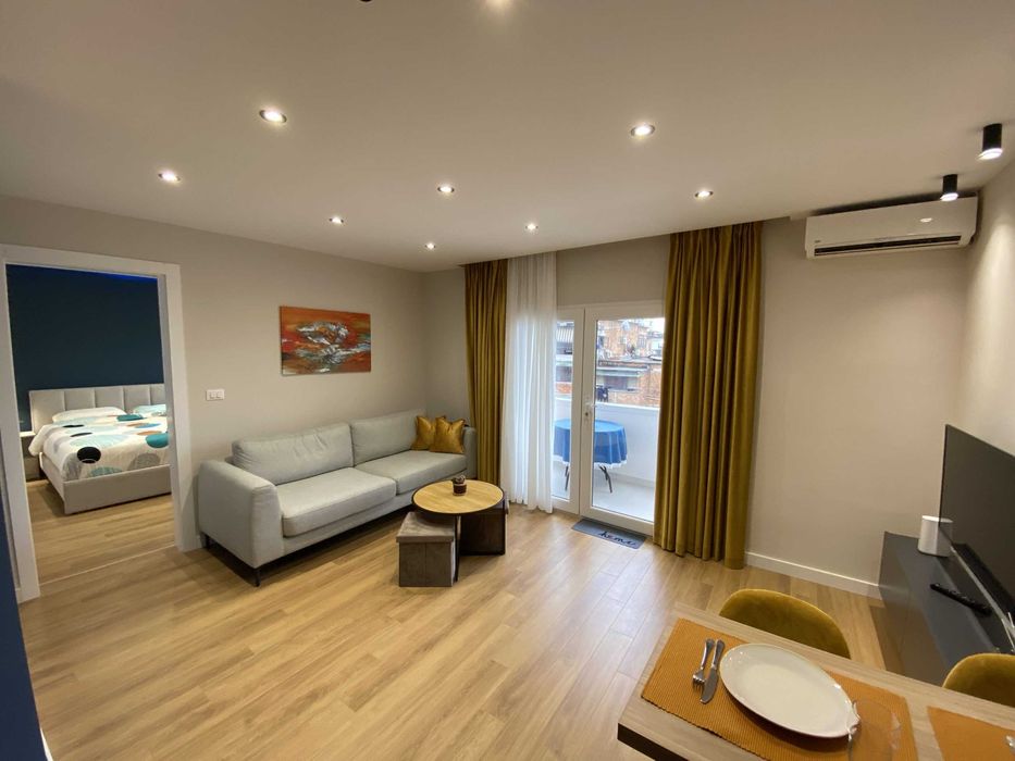 Продава се Двустаен апартамент в София, Витоша - 75 кв.м за 1027 €/кв.м - Снимка #3