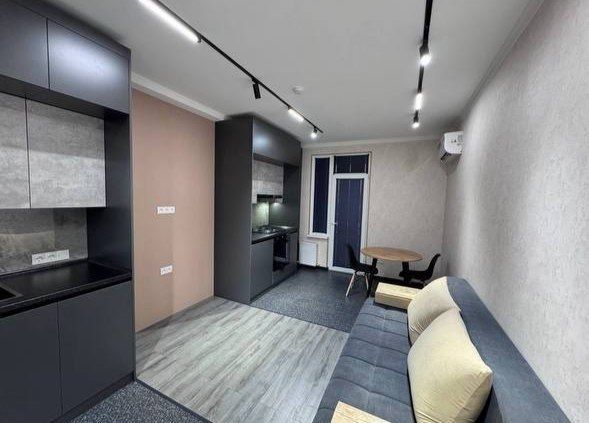 Продаётся 2ком ЖК BI Sado Business 42м2 ор-р: Корзинка, Авиатор