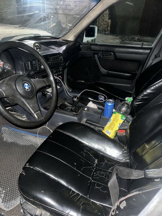 Продаю строчно бмв